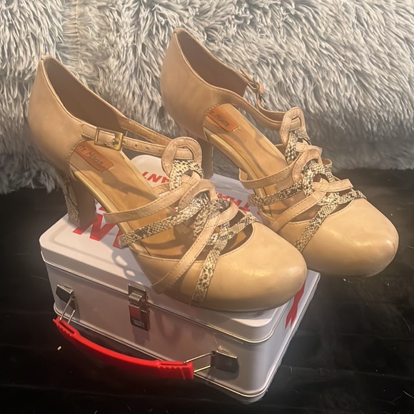 Miz mooz for Anthropologie shoes - Picture 2 of 6